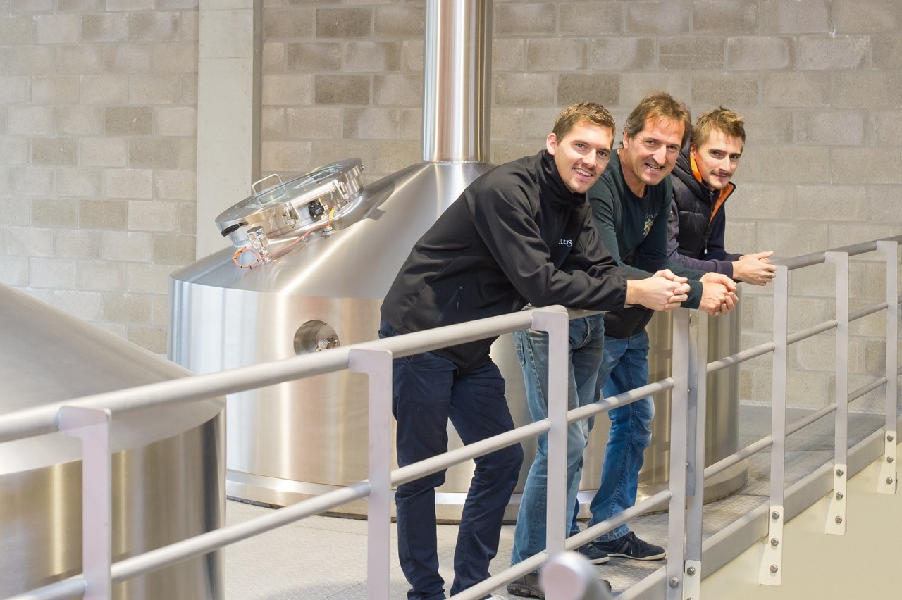 Julien, Pierre and Tim Gobron (from the left) are united by a fierce innate passion for brewing beer: “We feel that we’re not so much craft brewers as the term is understood nowadays, but rather a group of experts with the know-how for Belgian brewing traditions,” says Julien Gobron. 