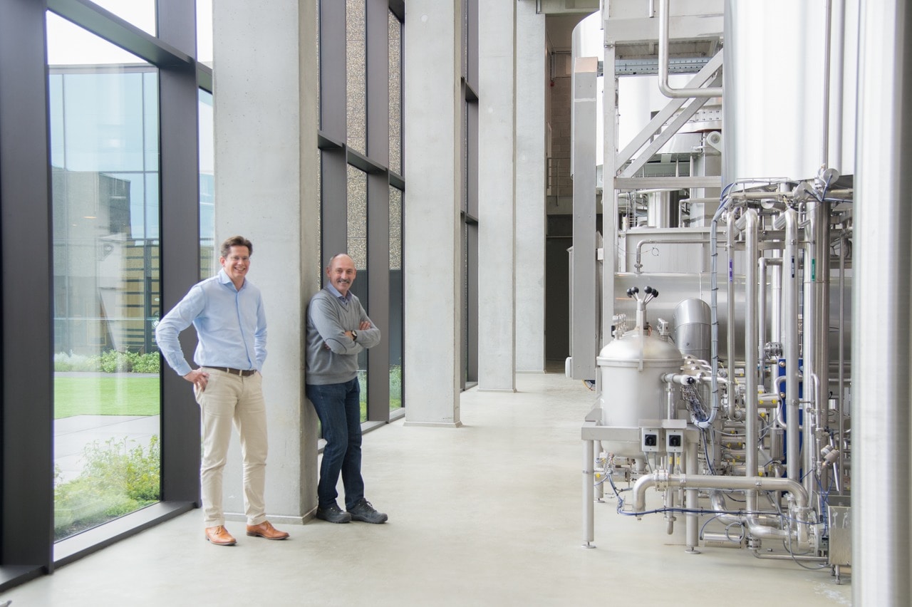 Project Manager Alex De Smet (left), plus Production Manager and Brewmaster Hans Mehuys together drew up a meticulously structured master plan. 