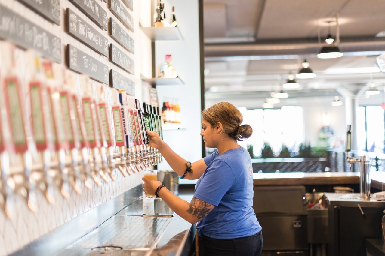 Boulevard Brewing fue fundada en 1989 por John McDonald, el cual había conocido las cervezas belgas durante un viaje en Europa. Rápidamente la cervecería ya era la segunda más grande del estado de Missouri. Actualmente, la cervecería produce más de 585.000 hectolitros de cerveza por año.