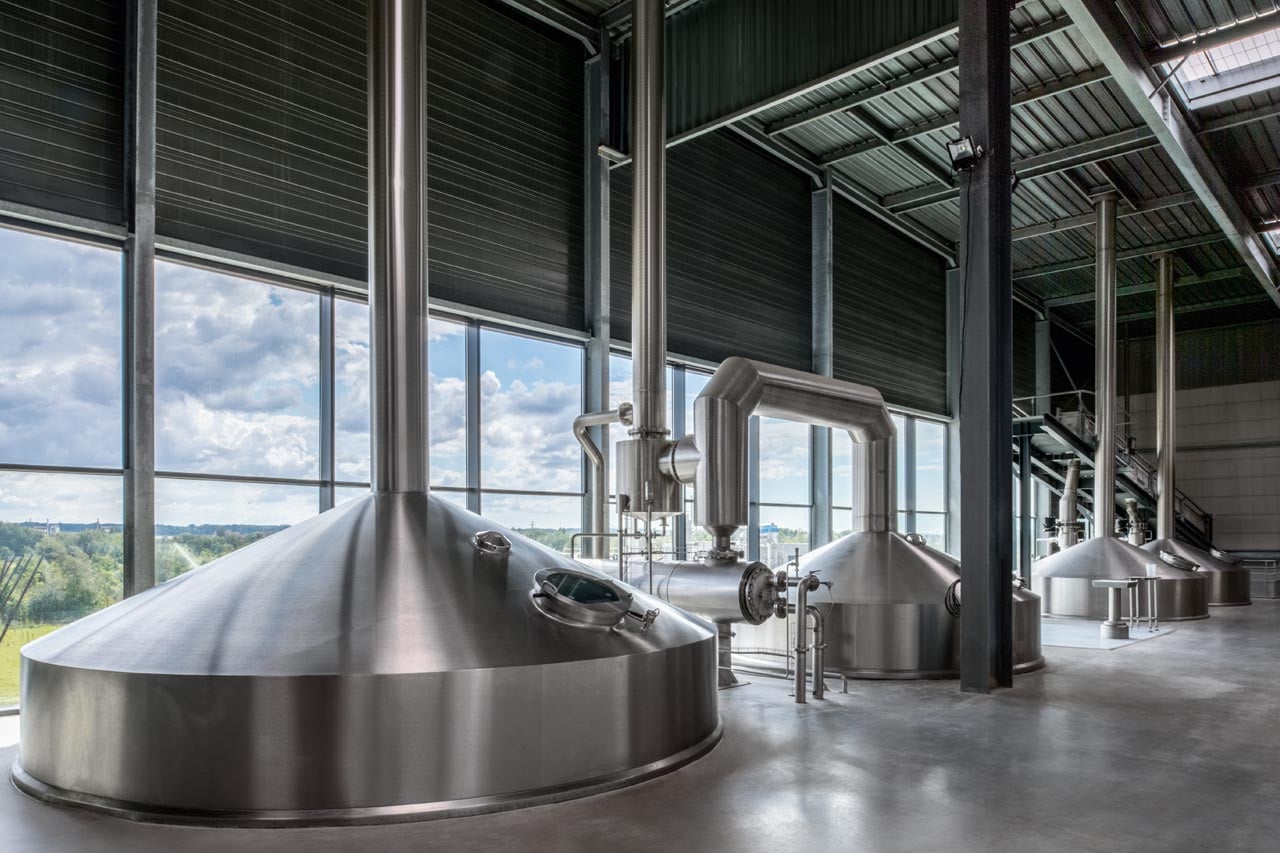 Brewhouse for a brew size of 280 hectolitres with twelve brews a day